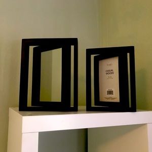 SOLD - Furio Classic Black Rotating Picture Frames